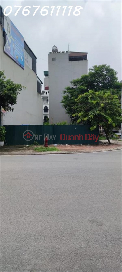 Land for sale on Co Linh street, next to Pho Cuong, sidewalk 75m, MT7m, 18 billion _0