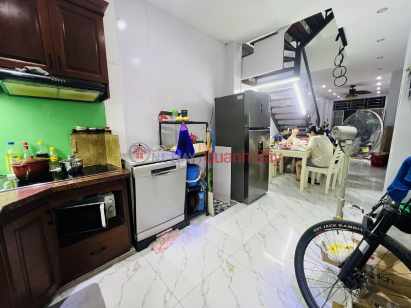 đ 7.5 Billion, Nguyen Trai, straight alley, square land, near street frontage, only 7.5 billion