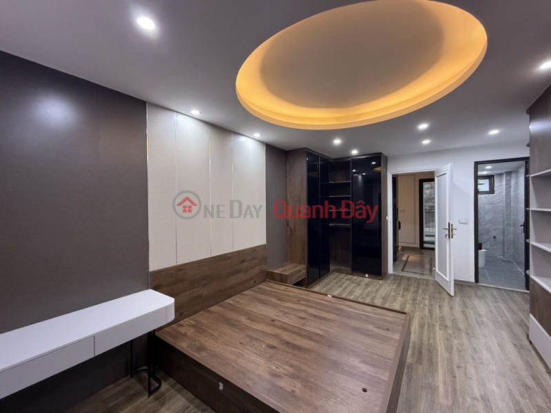 Phuong Liet 65m 7 floors elevator, golden convergence, beautiful house like carving | Vietnam Sales | đ 12.9 Billion