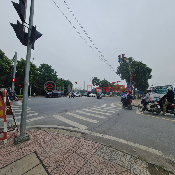 Property Search Vietnam | OneDay | Residential | Sales Listings Rotate capital to produce Tet goods, sell Da Ton Villa, Gia Lam 188m2, 15m road. Contact 0989894845