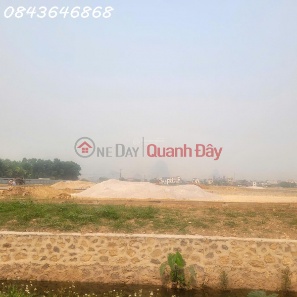 Land for sale in Group 5, Thanh Tuyen Ward, with ownership certificate, 90m2, price 2.2 billion VND. Contact 0843 646 868, Vietnam Sales, đ 2.2 Billion