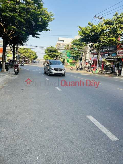 ► Located right on Phan Dang Luu main road, wide alley, a few steps from Asia Park, 4.xx billion VND _0
