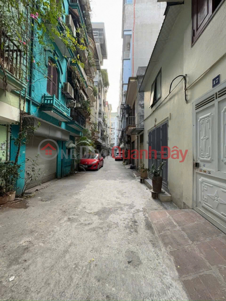 LOT FOR CARS - ALLEY AROUND - ELEVATOR - BUSINESS. CONTACT 0904684381 Sales Listings