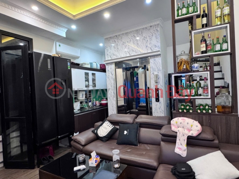 Super Rare! Only over 8 billion. 6-storey house with elevator. 1 house facing Ngoc Lam street, 2 houses facing the lake, cool lake view. _0