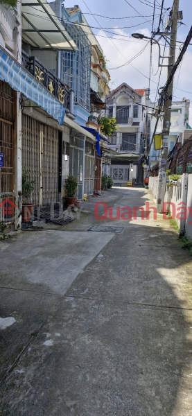 House for sale in alley 28 Pham Van Chieu - Area 7c - (4 x 25)m - 9-room serviced apartment Sales Listings