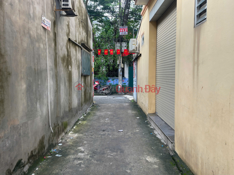 10 billion need to sell 81m2 of land in Phuc Loi alley, 3m wide - near school, near market, next to Vinhome. 10m from the street front | Vietnam Sales đ 10 Billion