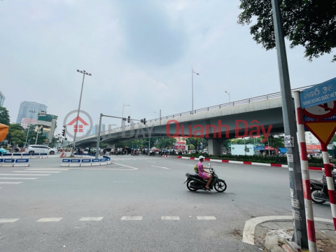 Bán nhà Hoàng Quốc Việt, Cầu Giấy, 35m2, 4 tầng, Mt 6.7m, chỉ 17.2 tỷ _0