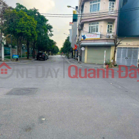 House on Thanh Am Thuong Thanh street, divided into sidewalk plots for business, 4 cars can avoid 55m, 11 billion _0