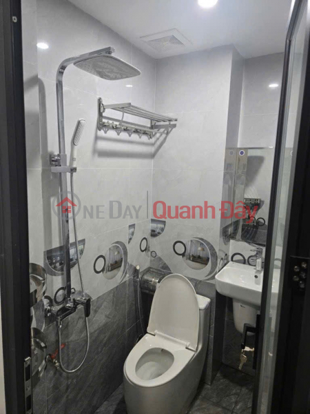BÁN TÒA NHÀ CĂN HỘ DV LƯƠNG THẾ VINH - 96M2 - 5 TẦNG – GIÁ ĐẦU TƯ 200 TR/M Việt Nam Bán đ 19,7 tỷ