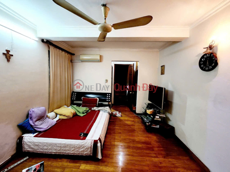 đ 14 tỷ Hàng hiếm PHỐ Vương Thừa Vũ,Thanh Xuân 51m2, 5 tầng giá 14 tỷ, ô tô đỗ.