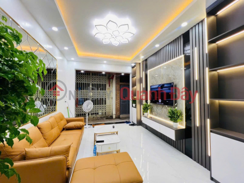 House for sale in Truong Dinh, Hai Ba Trung. 42 square meter, fully furnished, price 5.25 billion. _0