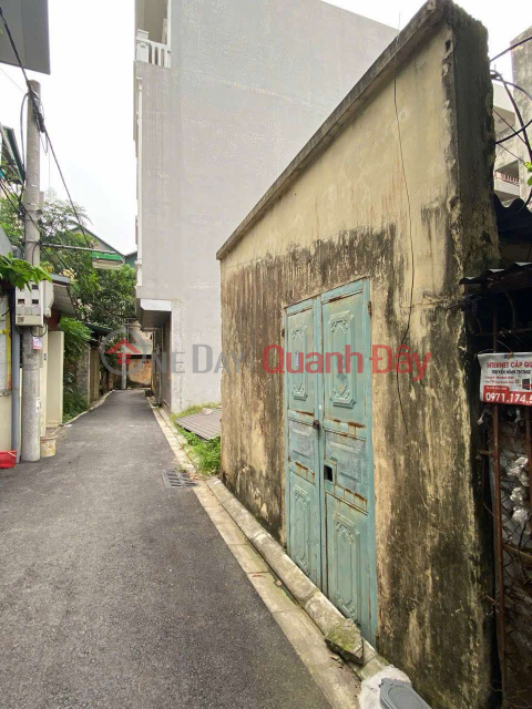 CHÍNH CHỦ CẦN BÁN 40 M2 TRÂU QUỲ - GIA LÂM, GIÁ NHỈNH 6.X TỶ, LIÊN HỆ 0985865658 _0