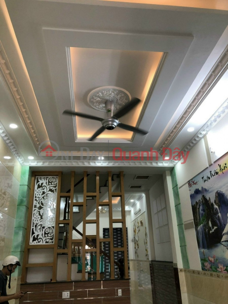 Property Search Vietnam | OneDay | Residential Sales Listings Dang Tien Dong Street Side_KD Day and Night_Behind the House Alley 178 Oto Avoid_Prime Location_57m2 3 Floors Price 12.5 Billion