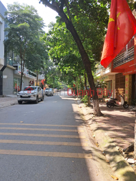 Property Search Vietnam | OneDay | Residential, Sales Listings House for sale, large alley frontage, suitable for business, alley for cars to pass each other, open at both ends, free furniture, beautiful design