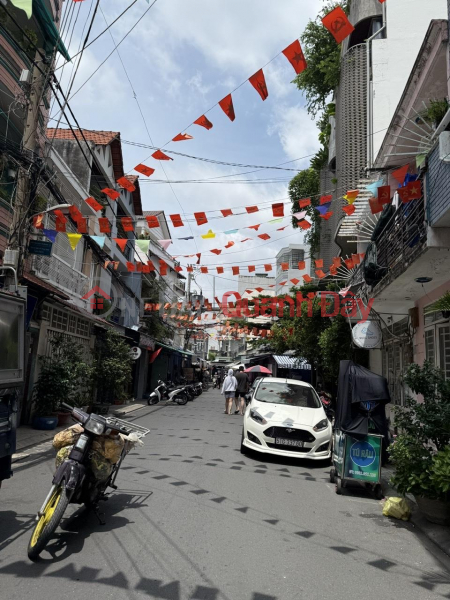 đ 16 tỷ, **Bán nhà hxh Hoàng Hoa Thám, phường 13, Tân Bình (9*16) 2 lầu chỉ 16 tỷ