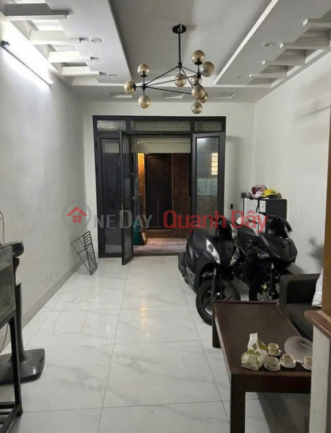 House for sale in Quan Nhan alley - 33m 5 floors 8.05 billion three-level communication - Square red book _0