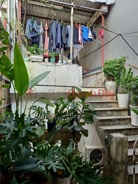 ₫ 9 Billion | BEAUTIFUL LOCATION HOUSE - GOOD PRICE - For Quick Sale House Prime Location In Dong Da District - Hanoi