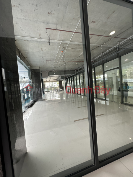 The investor leases a supermarket space 240m2 in Tay Ho urban area, Vietnam | Rental đ 120 Million/ month