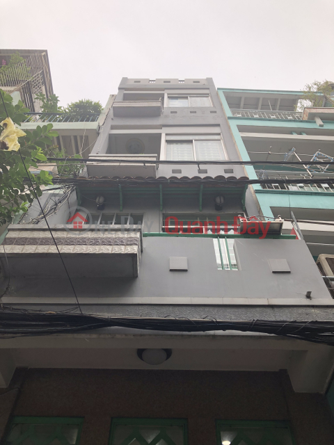 The owner rents a house at 676\/6 Vo Van Kiet Street, Ward 1, District 5, Ho Chi Minh City _0