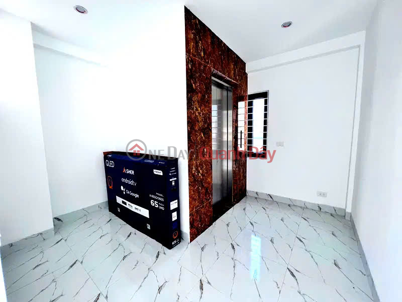 Urgent Sale Private House in Yen Hoa, Cau Giay, 7 Floors, Elevator, Car Avoidance 30m, 41m2, Corner Unit, Price 9 Billion, Vietnam, Sales, đ 9.8 Billion