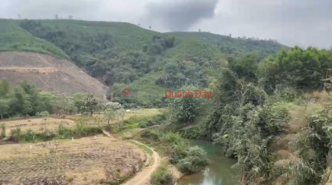 Beautiful plot of land with a total area of over 800m2 - Located just under 100m from National Highway 6 - Near the industrial zone. Vietnam Sales | đ 3.5 Billion
