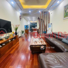 House for sale in Kim Giang - 50m2 x 5 floors, big alley, new house, extremely beautiful, ready to move in, price 7.3 billion, registered address _0