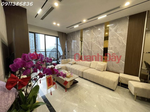 Diamond Residence 25 Le Van Luong, 105m², 3 Bedrooms, VIP Amenities, Luxurious Interior _0