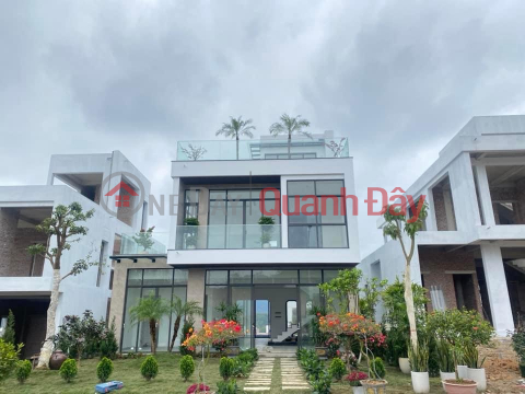 Bán biệt thự đơn lập góc 310m2 giá 7,5 tỷ dự án Ivory Villas & Resort
Tặng kèm bể bơi + sân vườn xịn mịn _0