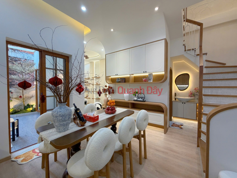 ► Gần MT Phan Thanh, 75m2, 2 tầng mới tinh, 4PN, Chill mọi góc cạnh, 5.x tỷ Niêm yết bán