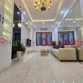 OWNER RENTING OUT ENTIRE HOUSE IN TAM TRINH, RENTAL PRICE IS NEGOTIABLE FOR FAMILIES _0