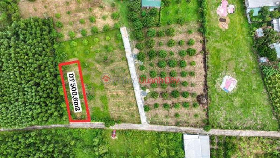 OWNER URGENTLY NEEDS TO SELL LAND LOT WITH FULL LAND zoning of 500.6M2 - LOCATED ON 5.5M WIDE ROAD IN SUOI TIEN - DIEN KHANH! Sales Listings