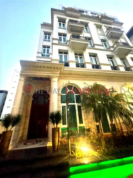 ₫ 68.5 Billion Giang Vo Townhouse for Sale, Ba Dinh District. 145m Frontage 8m Approximately 68 Billion. Commitment to Real Photos Accurate Description. Master Thien