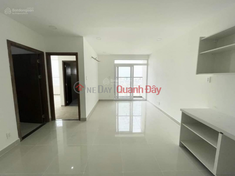 2BR 2WC apartment right in front of Ly Chieu Hoang main street, district 6 - move in right away, only 2.4 billion\\/70m2 Sales Listings