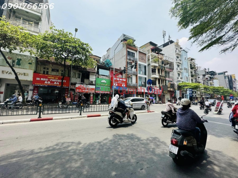 Extremely rare, selling townhouses in Tay Son, Dong Da, Car, about 4 billion Sales Listings