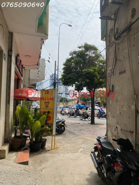 đ 15.5 Billion | Owner selling house at 19E Nguyen Huu Canh, 54m2, 1 ground floor and 4 upper floors, currently rented out as serviced apartments, 15.5 billion VND.