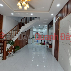 House for sale 46m2 Nghi Tam street, Tay Ho QUALITY Car garage 8 bedrooms Elevator Imported 8.4 Billion _0