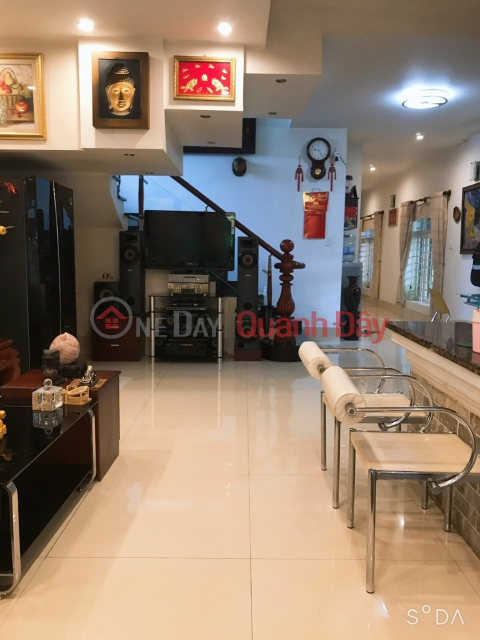 Dong Den Social House, Ward 10, Tan Binh, 5m x 16m, Cheap price. _0