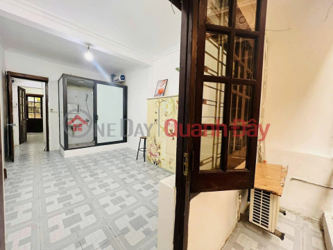 CHO THUÊ LÊ THANH NGHỊ, Ô TÔ ĐỖ, 2 MẶT NGÕ, KINH DOANH 43M 4T, 18TR 0903258273 _0