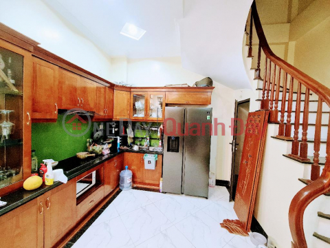 QUICK SELL HOUSE IN LONG KHANH THIEN, HOANG MAI. CAR PARKING 41M × 5 FLOOR 5 BEDROOM. JUST OVER 4 BILLION _0