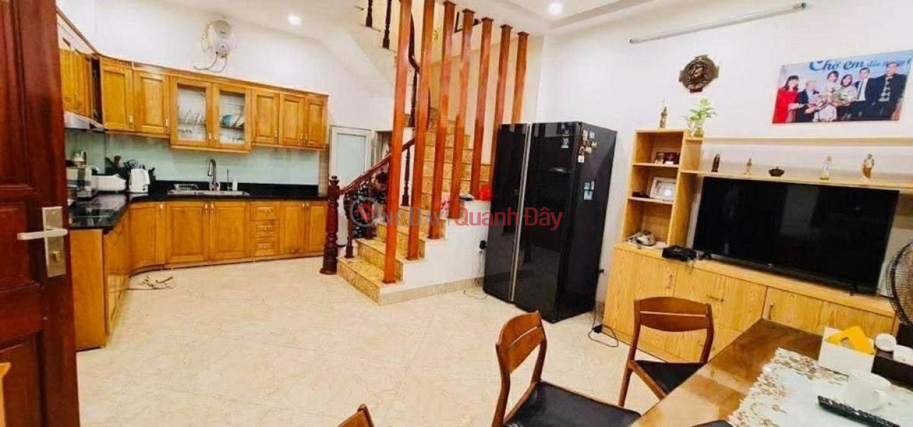 đ 7.95 Billion, Dao Tan Street, 35m x 5 floors, 7.95 billion VND, spacious alley, beautiful house, ready to move in.