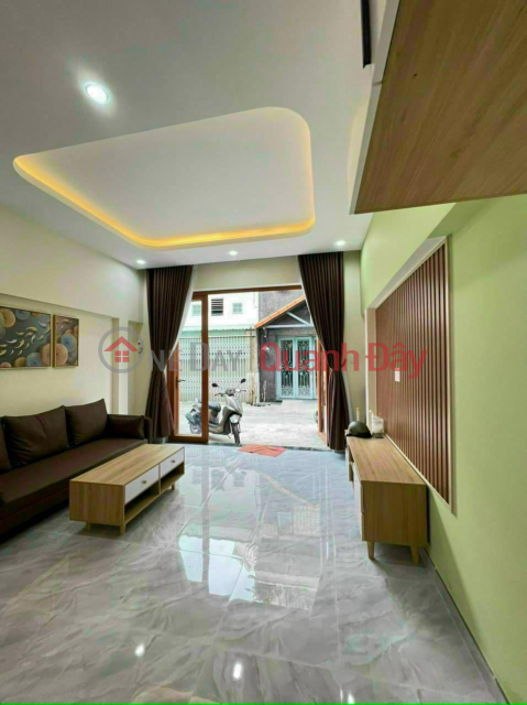 Newly built house, beautiful structure for sale _0
