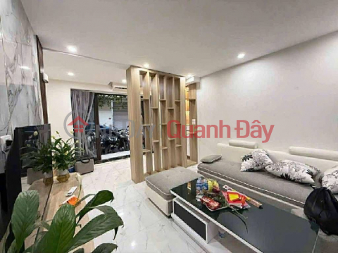 For sale, 1st floor of Mai Dich Cau Giay apartment, area 48\/60m2, price 5.5 billion - cars can park at the door, 20m from the street _0