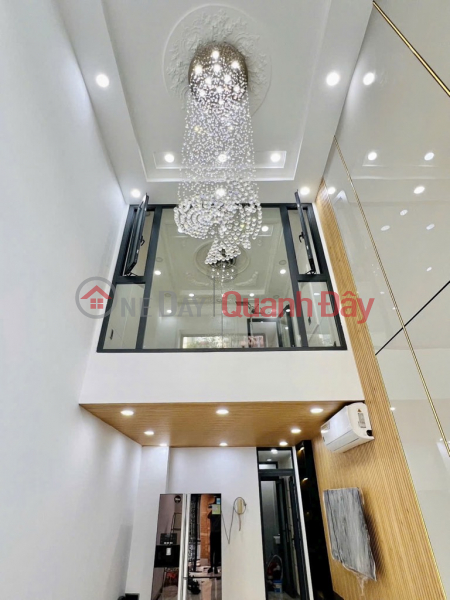 Car alley in the center of District 3 - 35m2 - 5 floors of reinforced concrete with elevator 500kg - 8.x billion Sales Listings