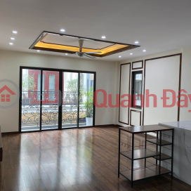 Bán Tòa căn hộ 203m2 phố Đội Cấn, Ba Đình Gara Ô tô tránh Thang máy Dòng tiền 3 tỷ/năm Giá 42.4 Tỷ _0