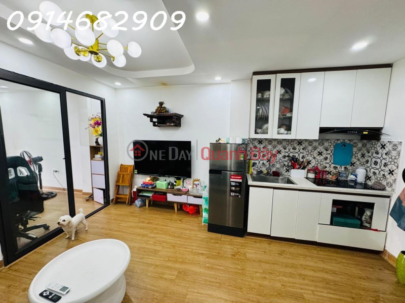 URGENT SALE OF APARTMENT IN GIAP BAT STREET: 35M2, AIRLY EVE, A FEW STEPS TO THE STREET, ADDITIONAL 1 BILLION Sales Listings