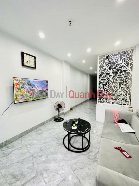 Beautiful house in Doi Can alley near the street, 38m² x 5 floors, wide frontage, more than 11 billion _0