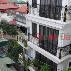 Lac Long Quan Townhouse for Sale, Tay Ho District. 68m Frontage 6m Approximately 11 Billion. Commitment to Real Photos Accurate Description. Owner _0