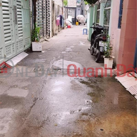 Selling a 3m alley house on Nguyen Van Nghi Street, Ward 7, Go Vap District, offering discount of 650 _0