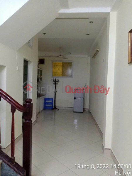 Cho thuê nhà nguyên căn ngõ 224 Lê Duẩn, 40m2 x 5 tầng, 5 ngủ, 12.5 Triệu Việt Nam Cho thuê | đ 12,5 triệu/ tháng