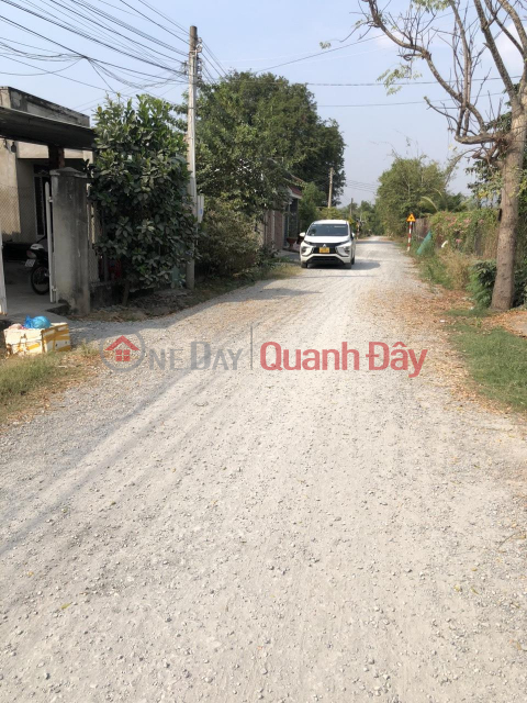 OWNER NEEDS TO SELL LAND LOT QUICKLY In Duong Minh Chau District, Tay Ninh Province _0